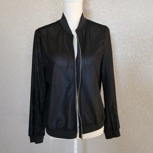 Zara See thur bomber jackets size Medium